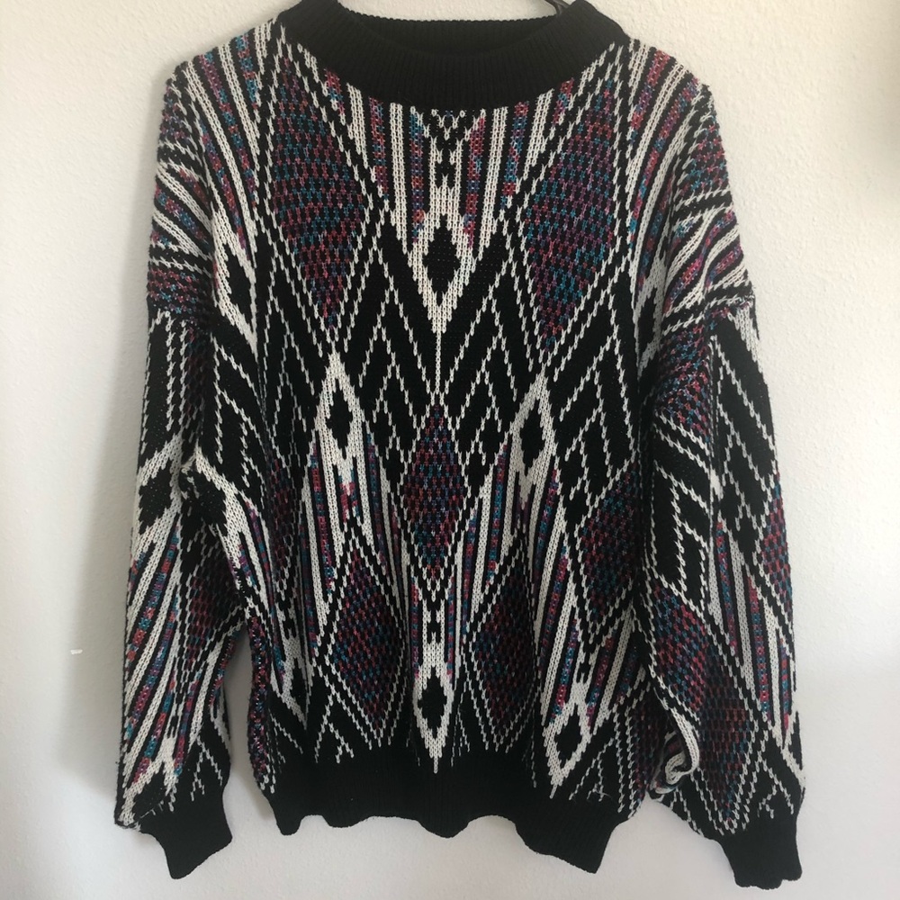 Vintage Todays News Black Rainbow Sweater Large
